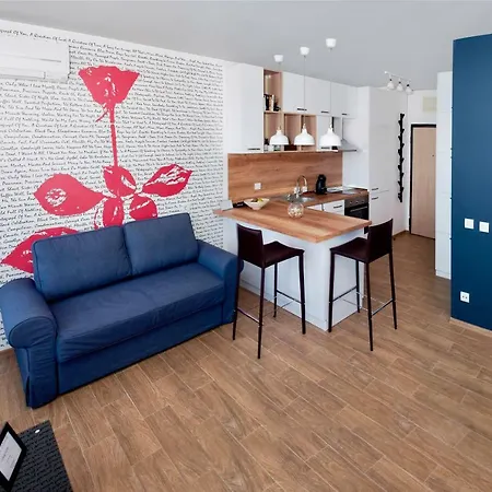 Apartment Luxury Studio Free Parking Space Plowdiw